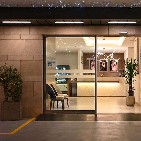 Comfort Hotel Jeddah King Road Exteriér fotografie